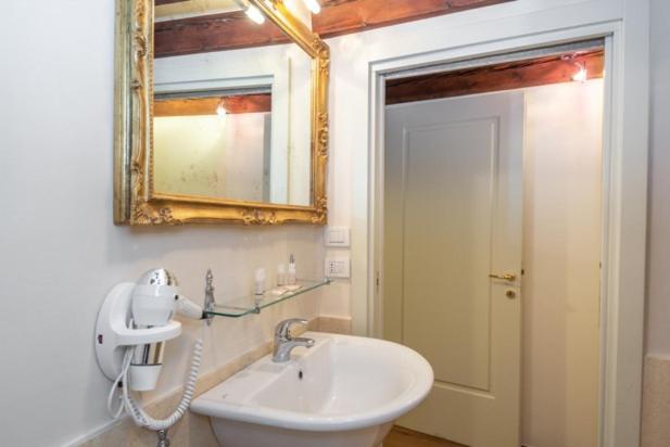 Luxury Apartment San Marco Experience Venice Luaran gambar